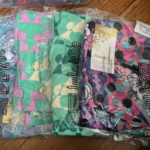 BNWT never opened packaging, Four pairs LuLaRoe Disney Minnie Mouse leggings